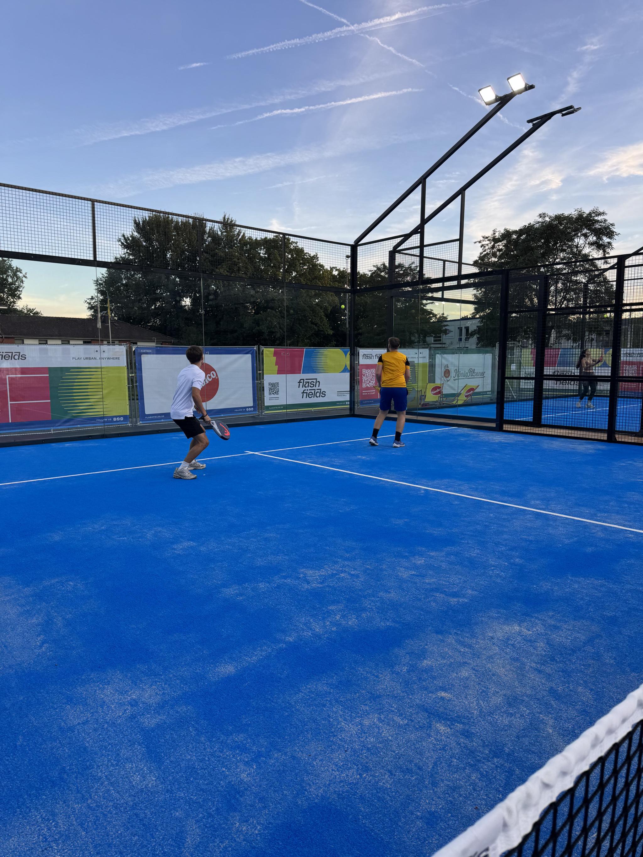 Flash Fields — Outdoor Padel & Pickleball